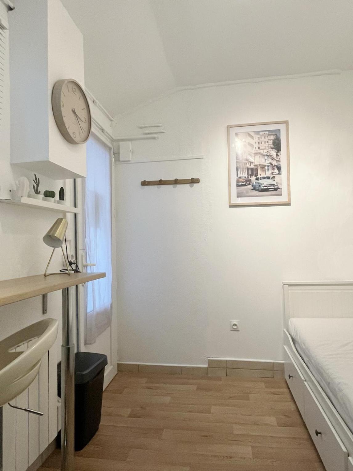 #1 Petit Studio Pres Du Metro L9 Bagnolet Exterior foto
